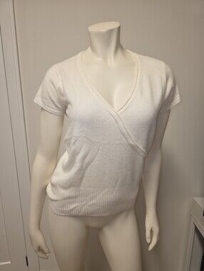 TU Women’s Milky White V-Neck Wrap Knit Top M